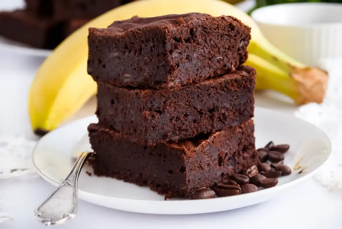 Brownie z bananami - wilgotny środek bez zakalca